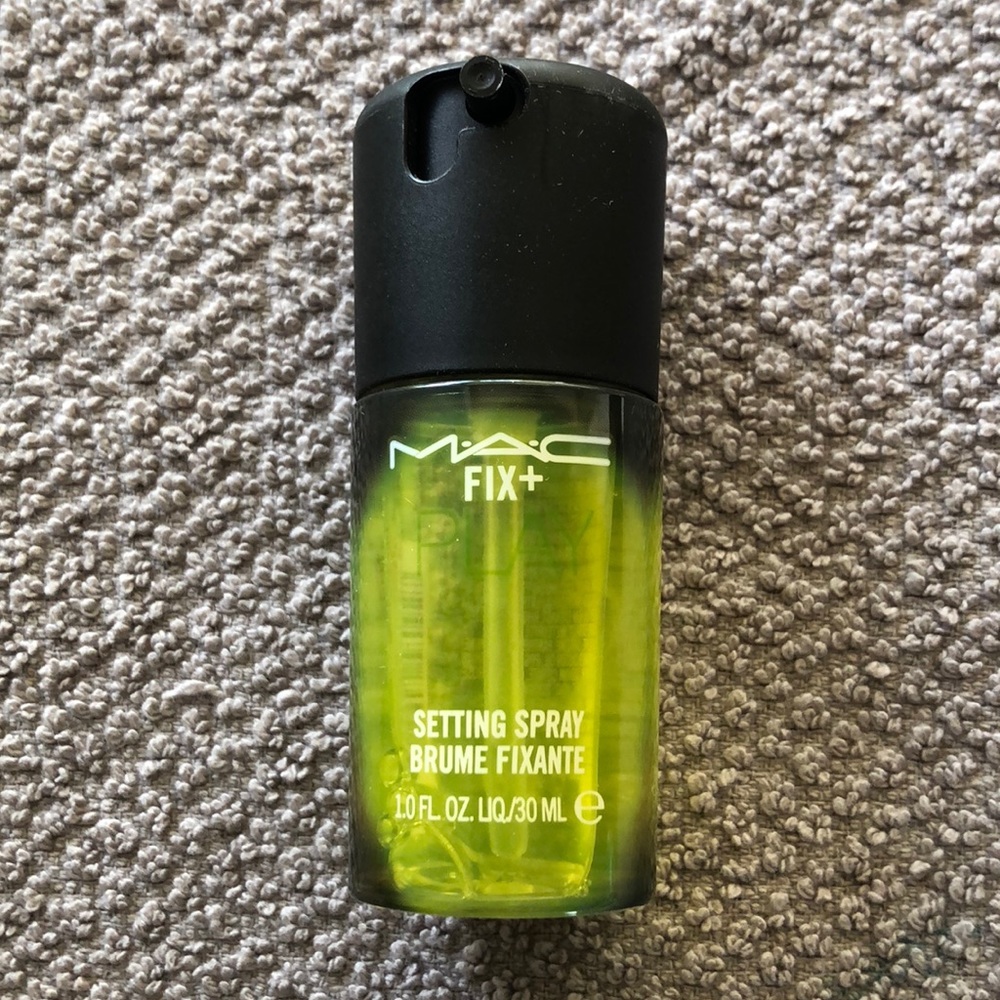 MAC Fix+ ‘PLAY’ Setting Spray NWOT